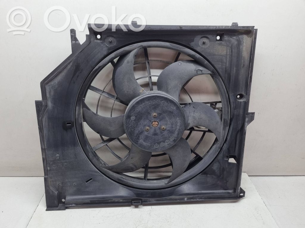 BMW 3 E46 Elektrisks radiatoru ventilators 