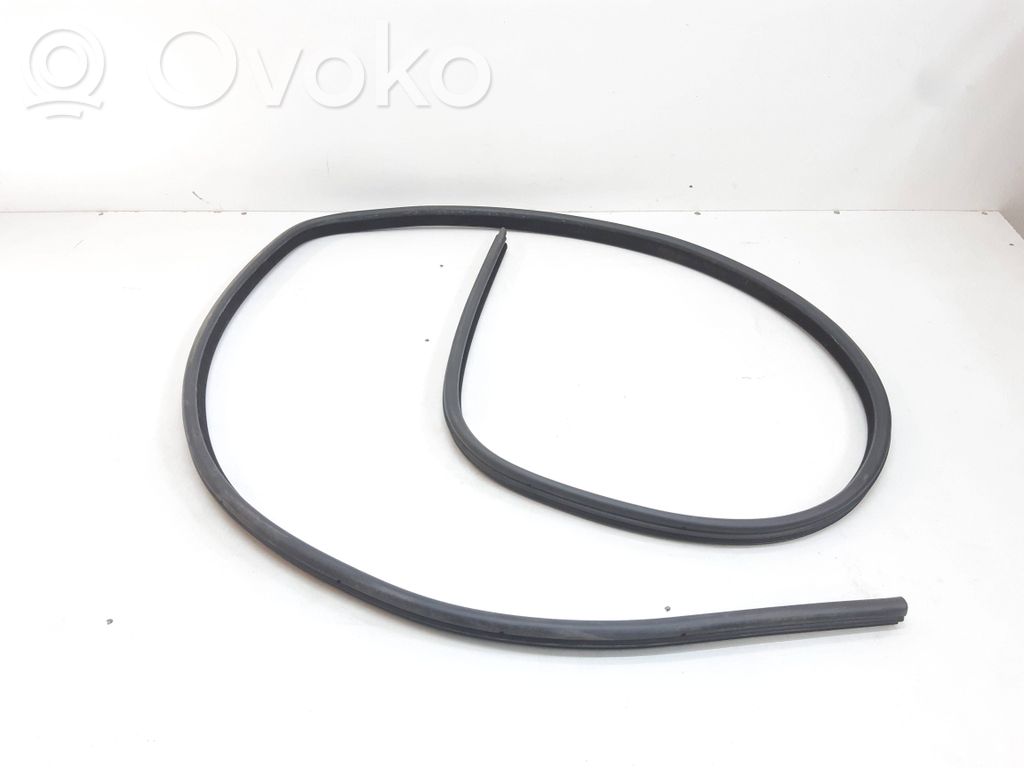 BMW 5 E60 E61 Etuoven kumitiiviste 