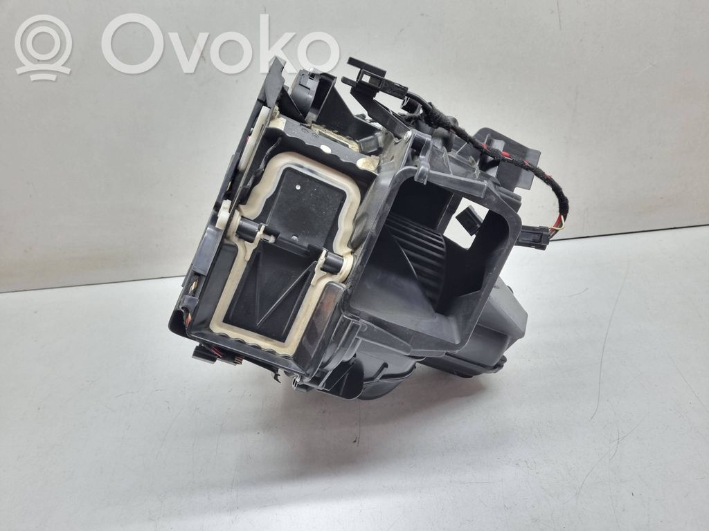 BMW 7 F01 F02 F03 F04 Wentylator nawiewu / Dmuchawa 