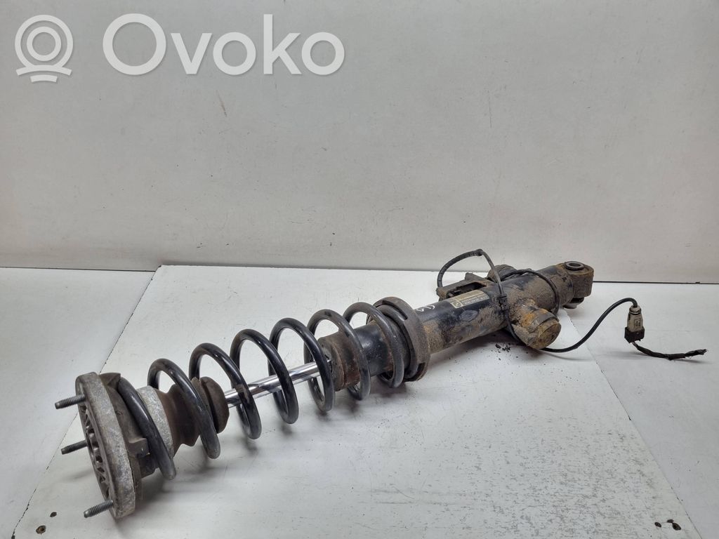 BMW 7 F01 F02 F03 F04 Amortyzator osi tylnej ze sprężyną 