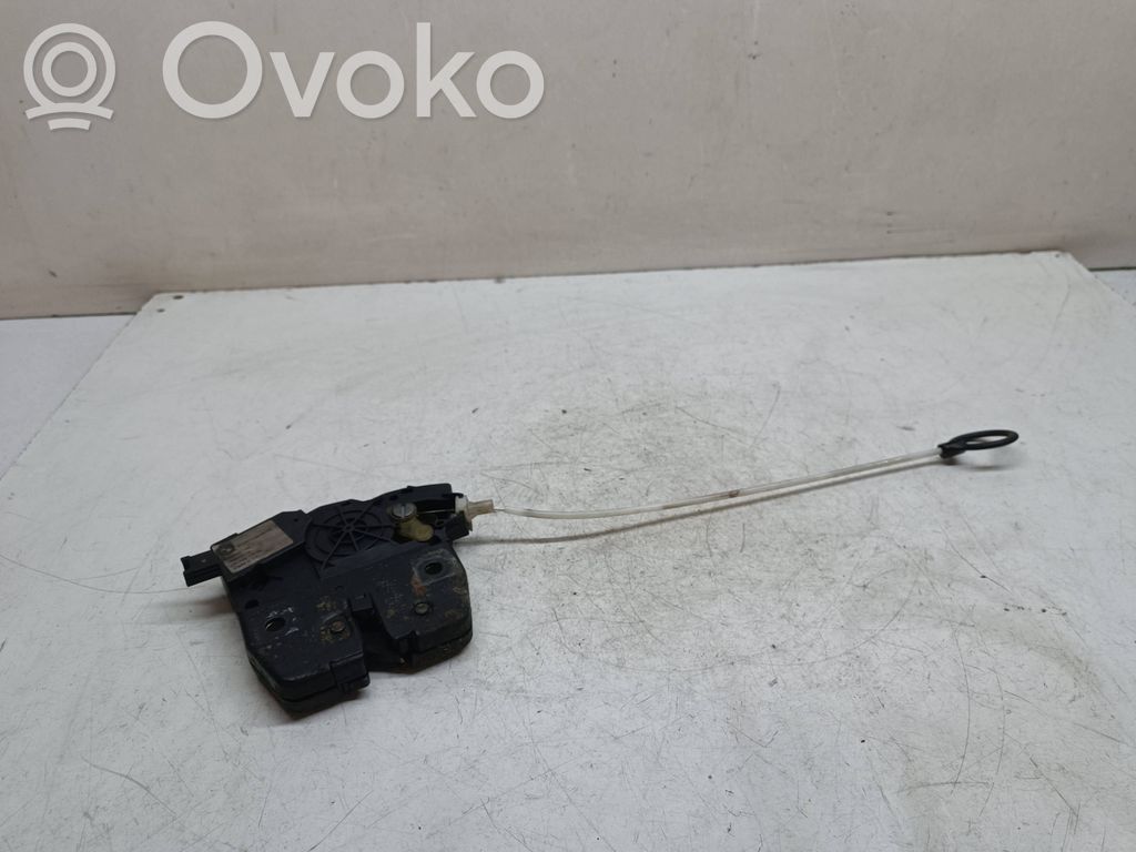BMW 3 E90 E91 Spyna galinio dangčio 