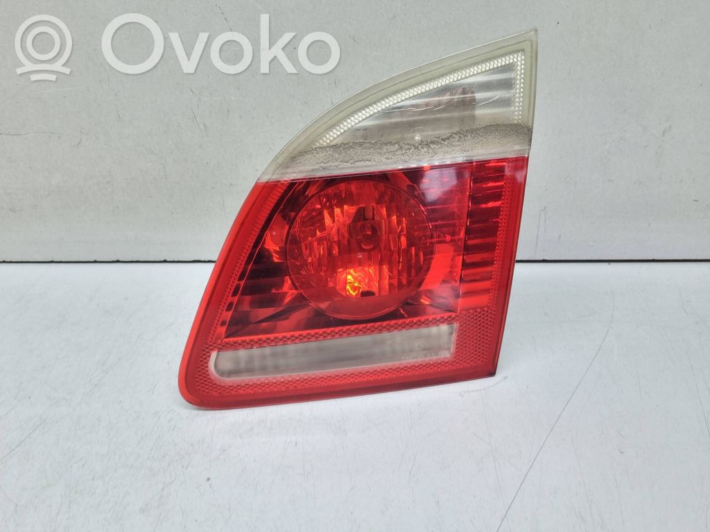 BMW 5 E60 E61 Lampă spate în capacul portbagajului 