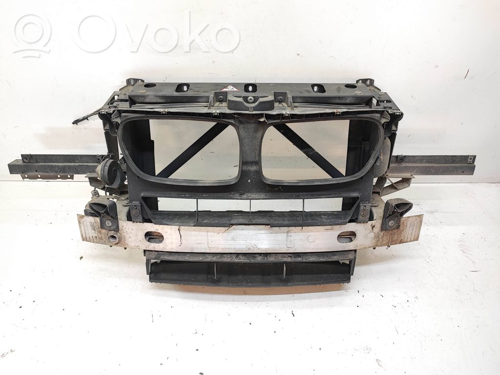 BMW X3 F25 Panou suport radiator 