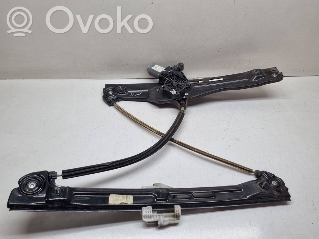 BMW X3 F25 Macara ușă față cu motor