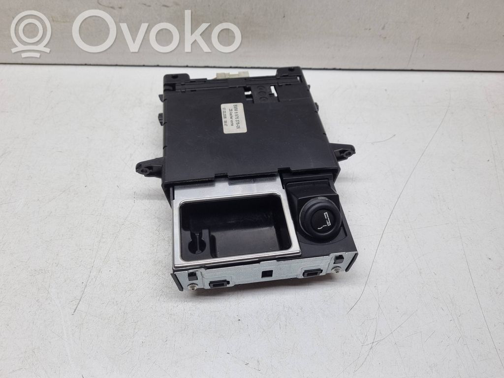 BMW 5 E60 E61 Scrumieră 