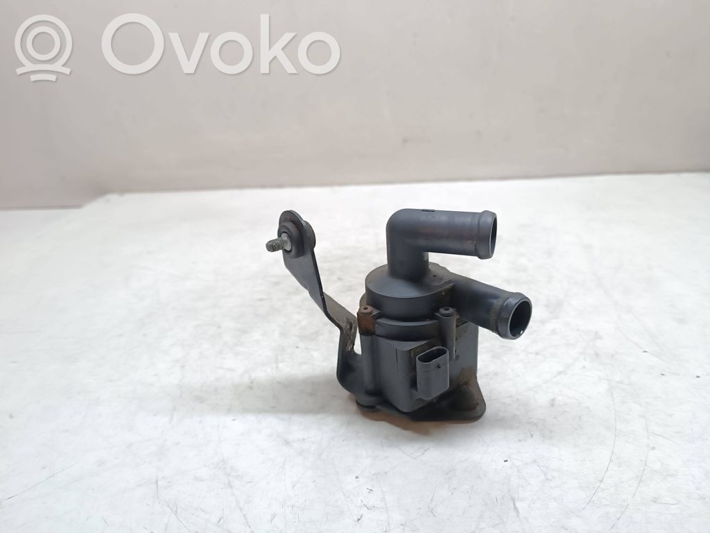 BMW 5 F10 F11 Pompa elettrica dell’acqua/del refrigerante ausiliaria