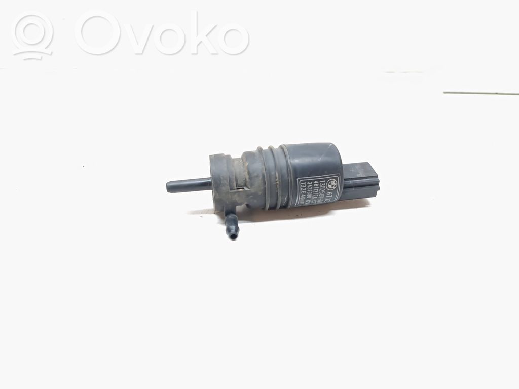 BMW 1 F20 F21 Pompa spryskiwacza szyby przedniej / czołowej