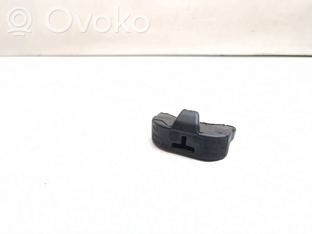 BMW 5 E60 E61 Radiator mount bracket 