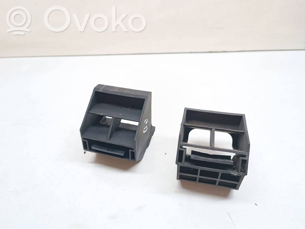 BMW 5 E60 E61 Staffa di montaggio del radiatore