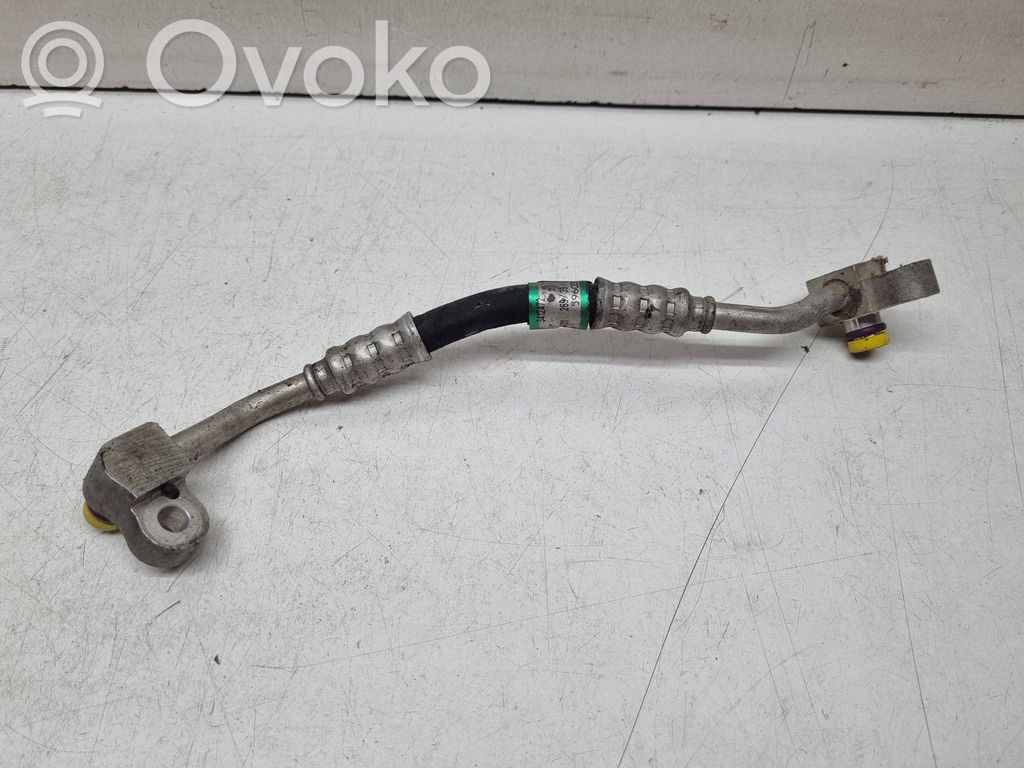 BMW X3 E83 Ilmastointilaitteen putki (A/C) 