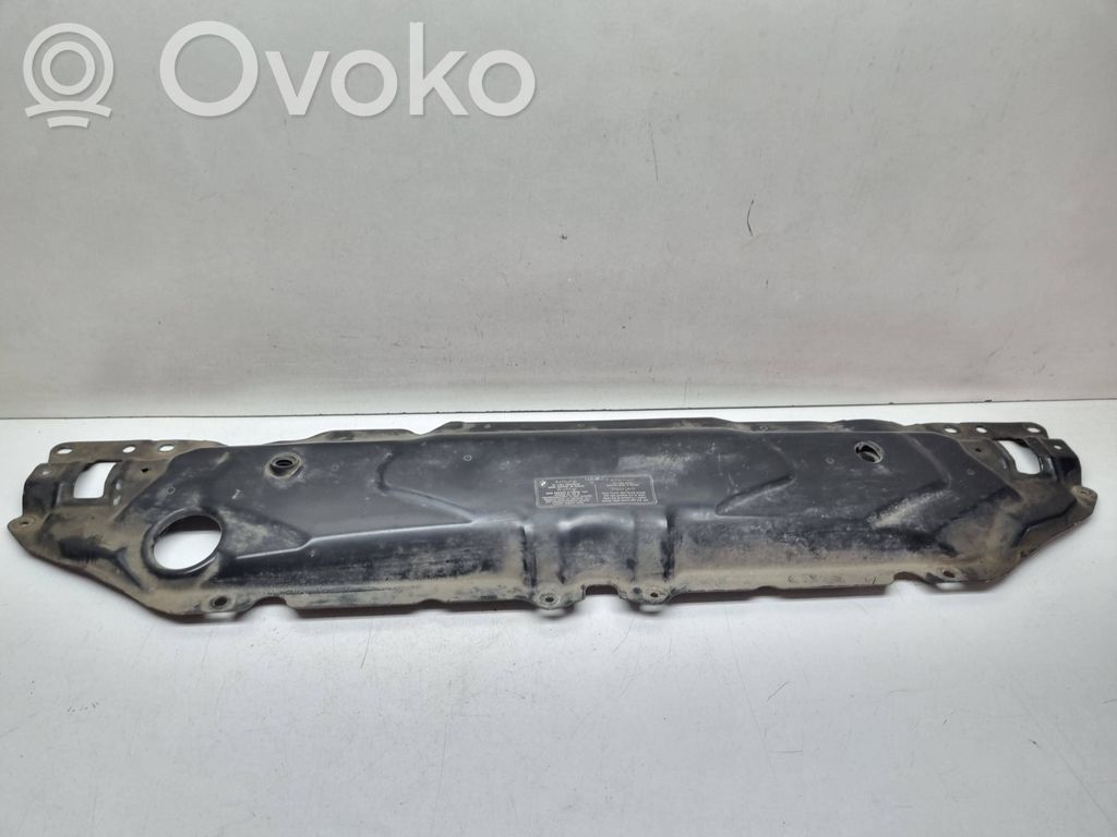 BMW 5 E60 E61 Suport superior panou fixare radiatoare