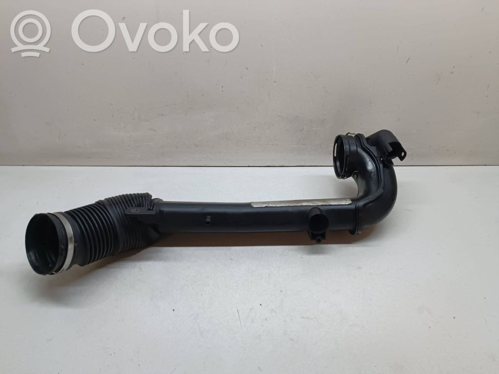 BMW X1 F48 F49 Ansaugrohr Ansaugschlauch Turbolader 