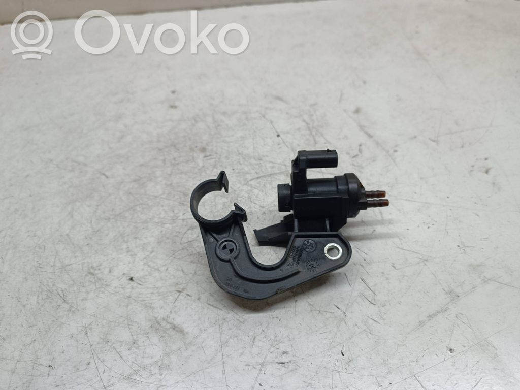Mini Cooper Countryman F60 Supapă vacuum 