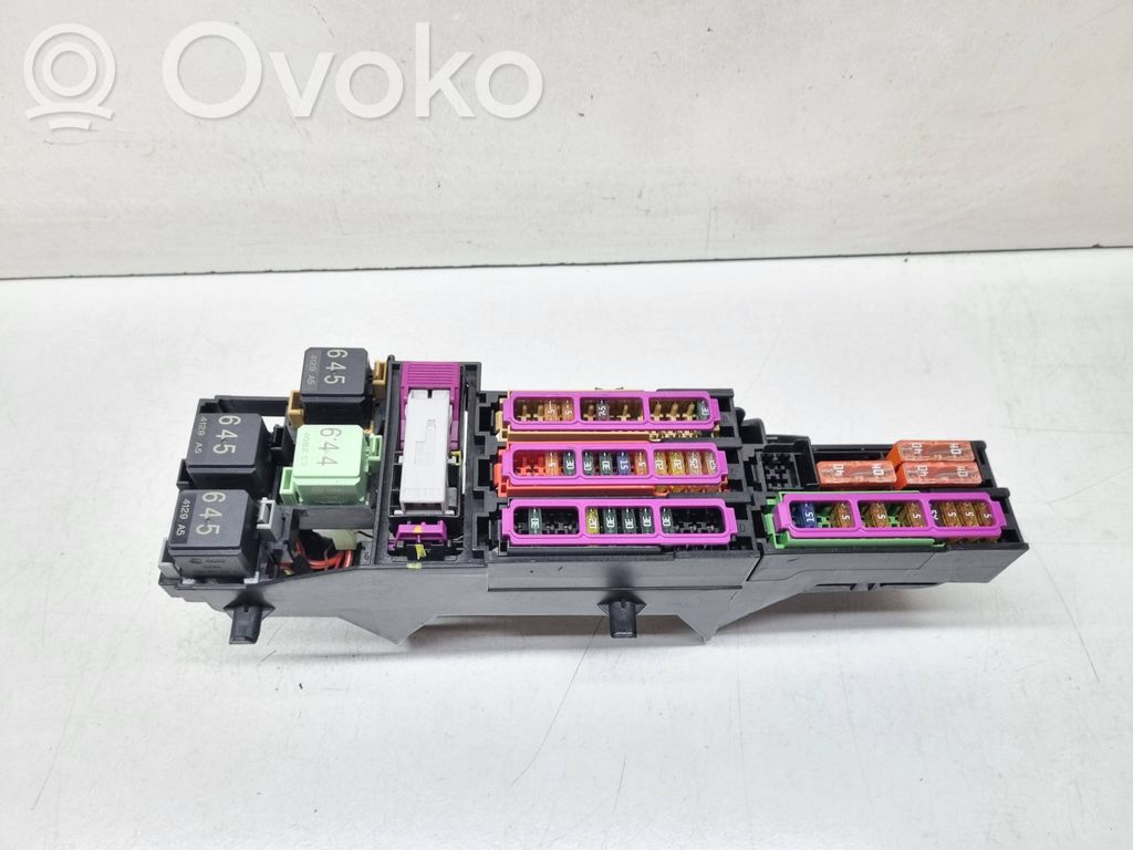 Audi A6 S6 C7 4G Sulakemoduuli