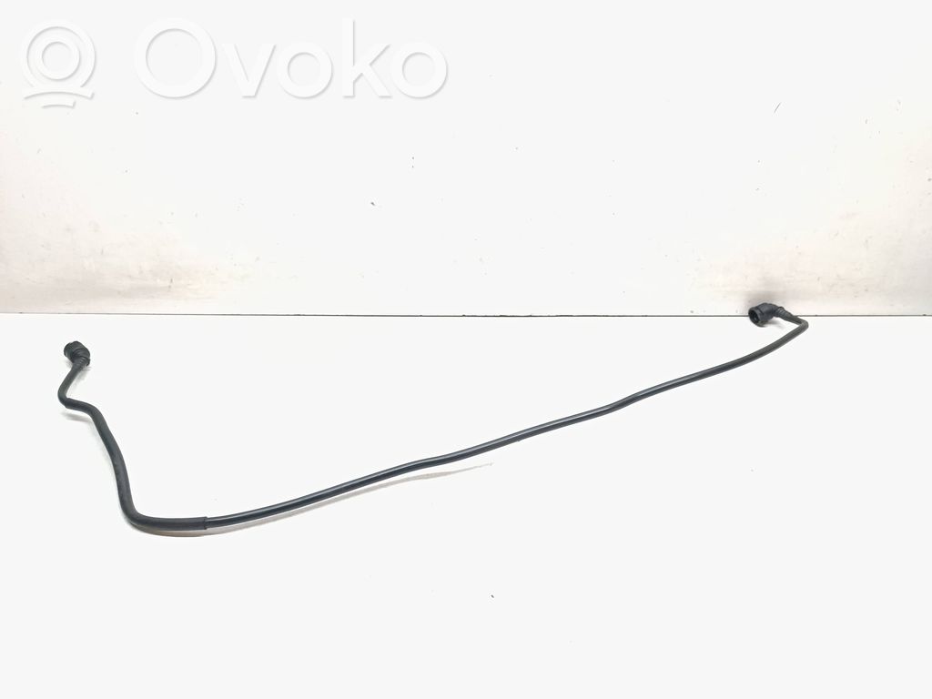 BMW 3 GT F34 Engine coolant pipe/hose 