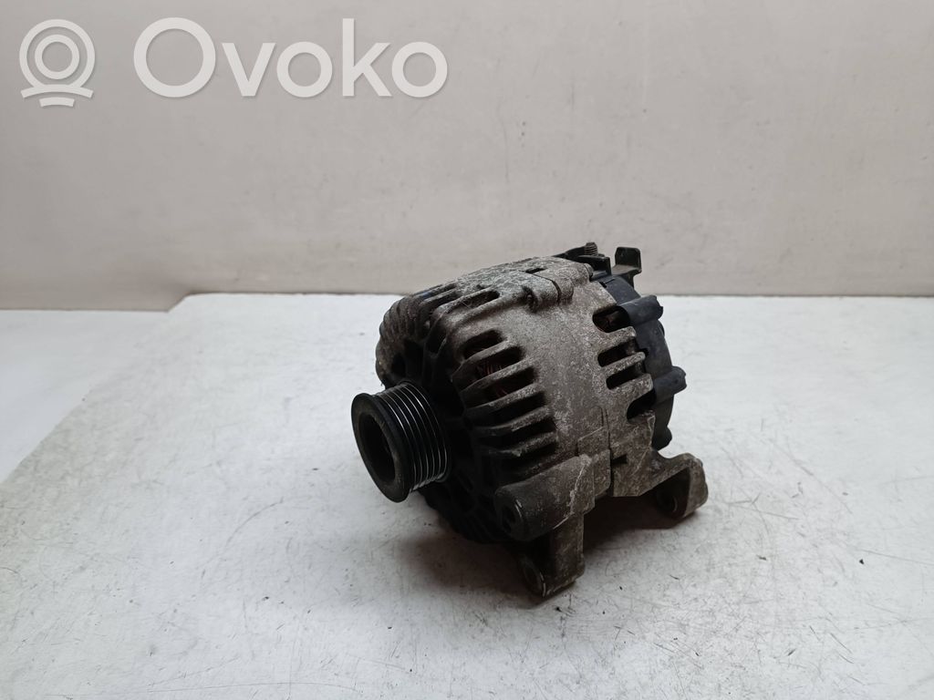 BMW 3 E92 E93 Generator/alternator 