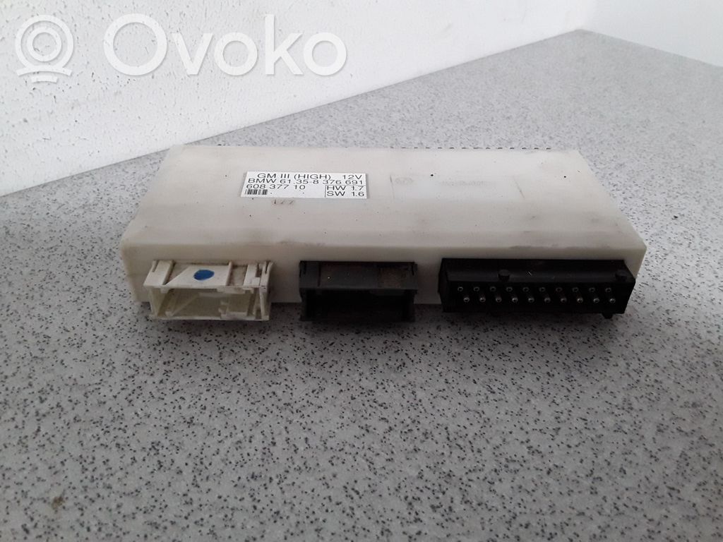 BMW 5 E39 Komforta modulis 