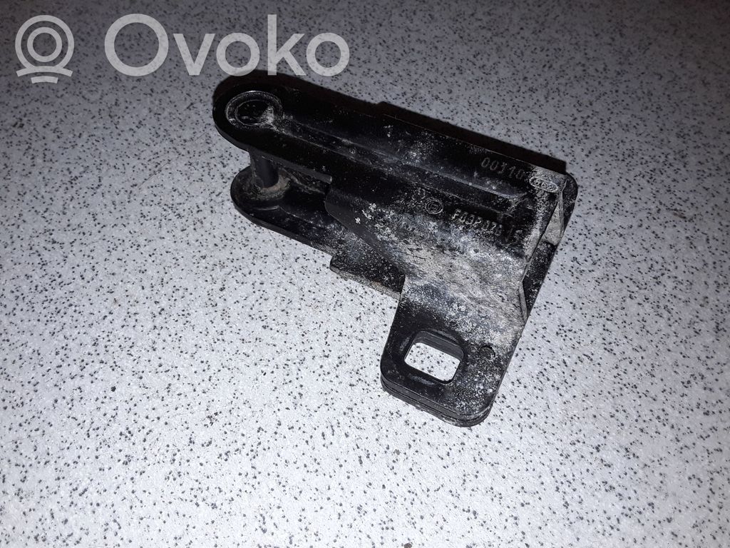BMW X5 E53 Bagāžnieka slēdzenes apakšējā daļa / cilpa 
