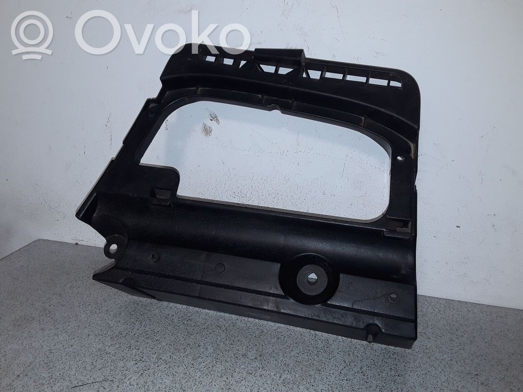 BMW 3 E46 Apatinis, bagažinės šono, apdailos skydas 
