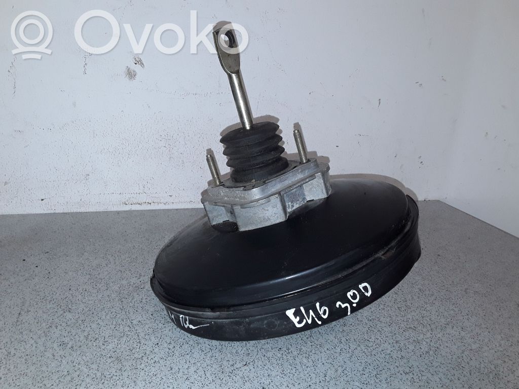 BMW 3 E46 Brake booster 