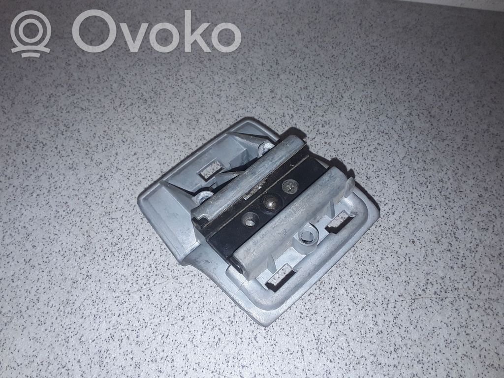 BMW 5 E39 Parcel shelf load cover mount bracket 