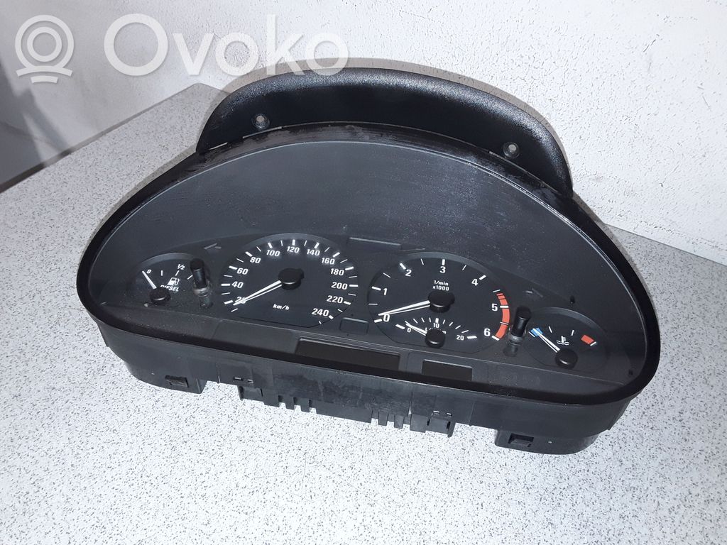 BMW 3 E46 Speedometer (instrument cluster) 