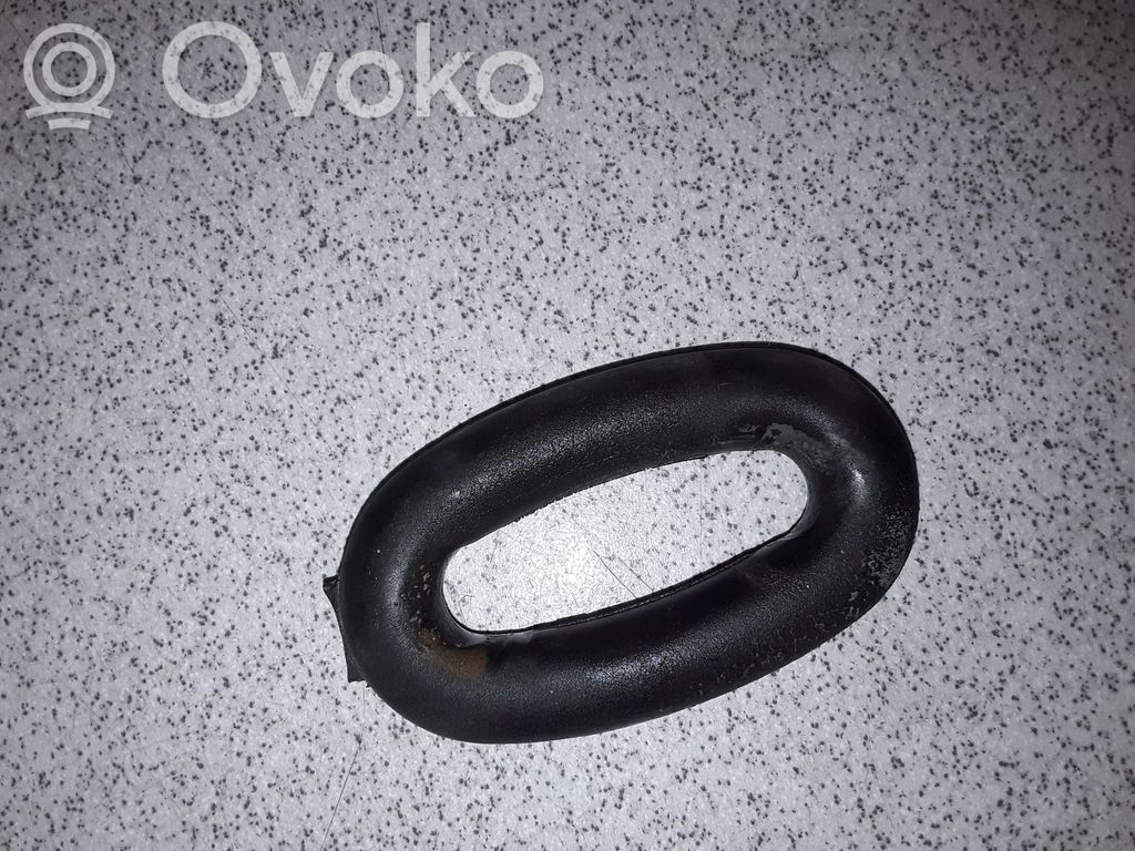 BMW 5 E39 Muffler mount bracket/holder 