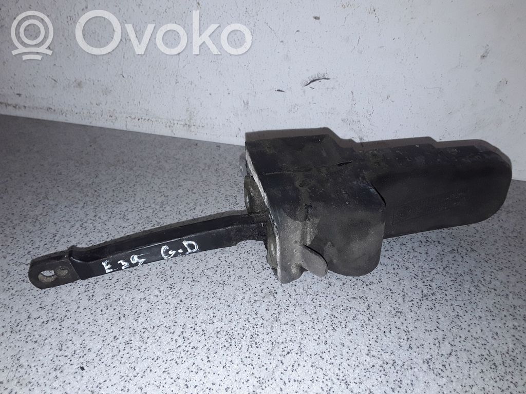 Takaoven pidätin   51218193448,8193448