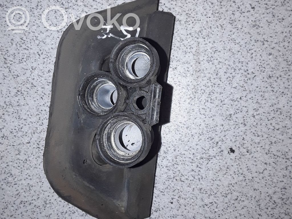 Engine coolant pipe/hose   1393320