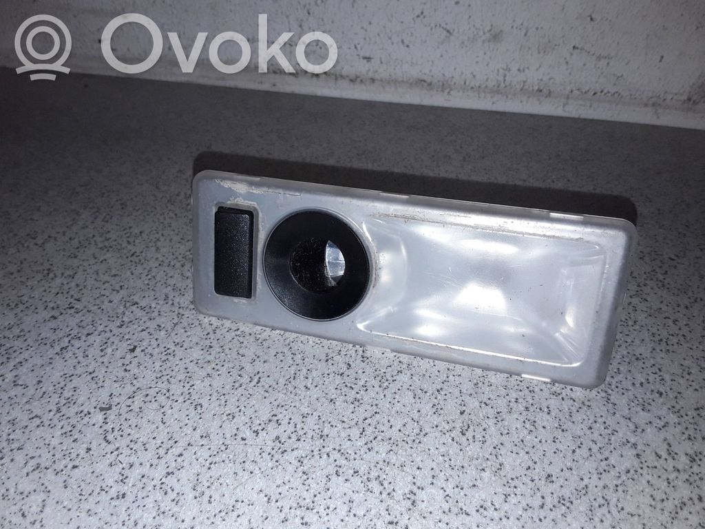 BMW 5 E60 E61 Takaistuimen valo 