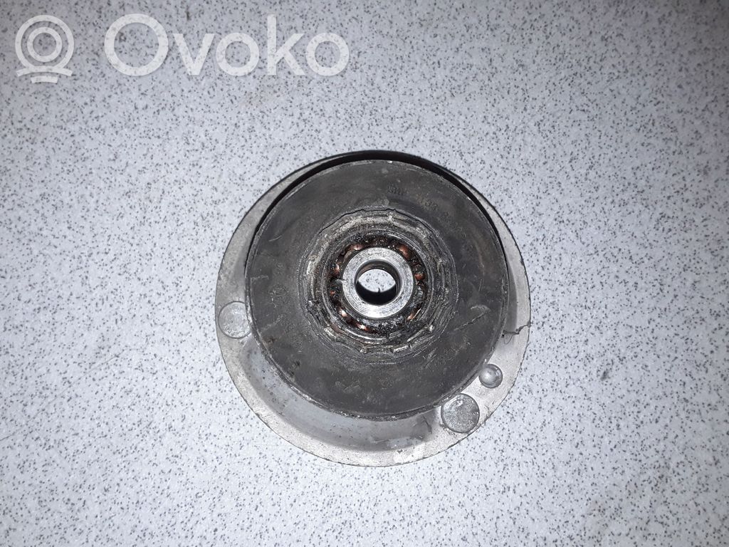 BMW 5 E60 E61 Front upper strut mount 