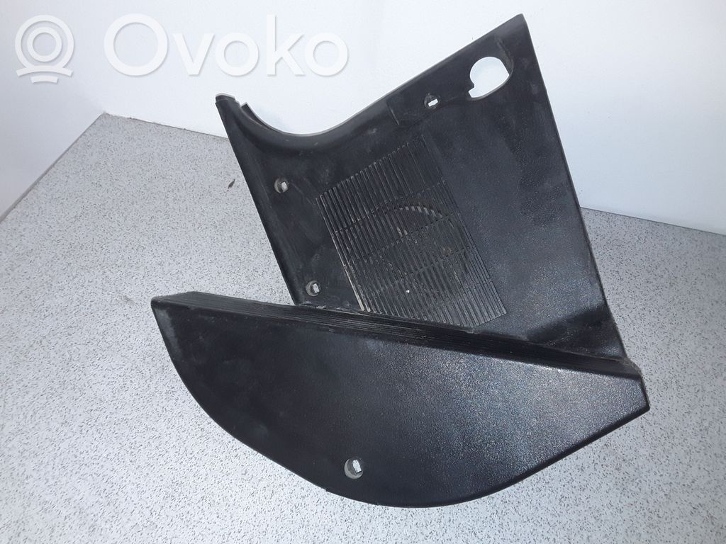 BMW 5 E34 Verkleidung seitlich Fußraum 