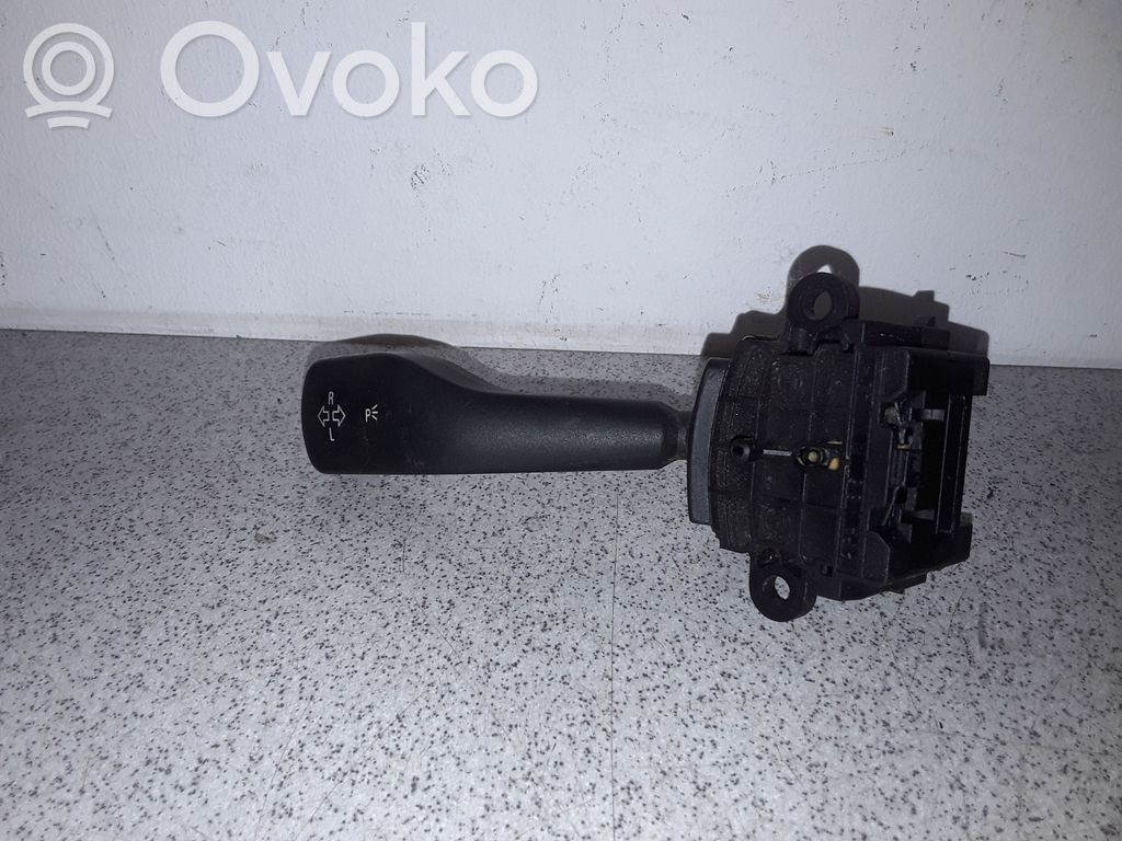 BMW 5 E39 Indicator stalk 