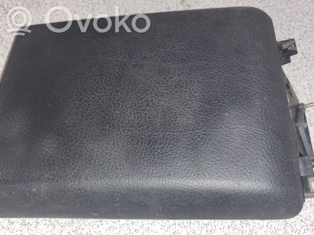 BMW 5 E39 Armrest 
