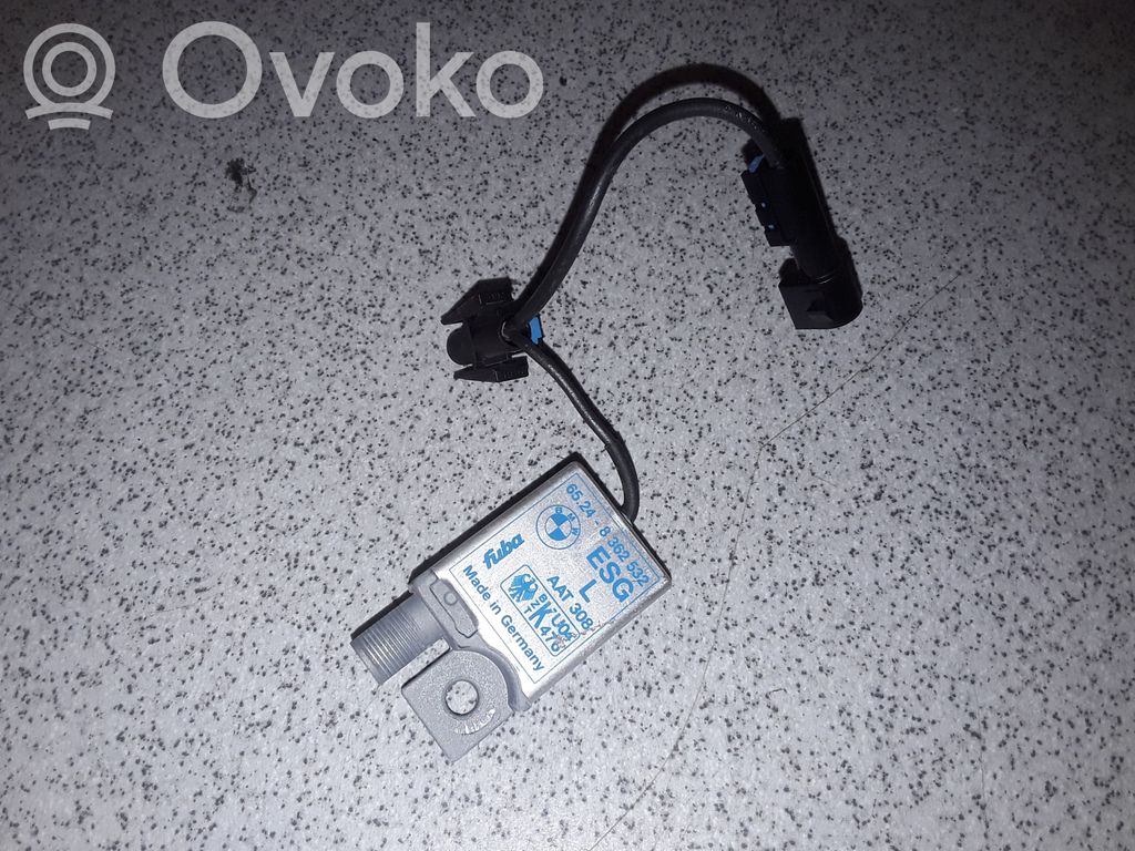 BMW 5 E39 Antenos stiprintuvas 