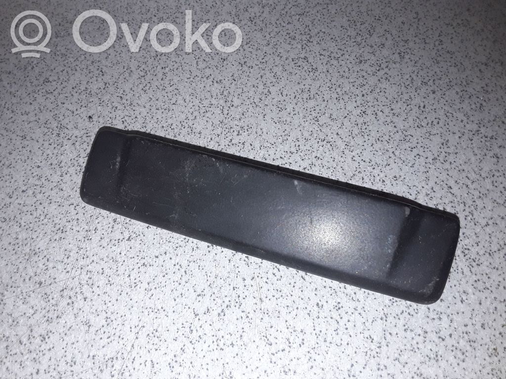 BMW 3 E30 Tapa manecilla puerta trasera 