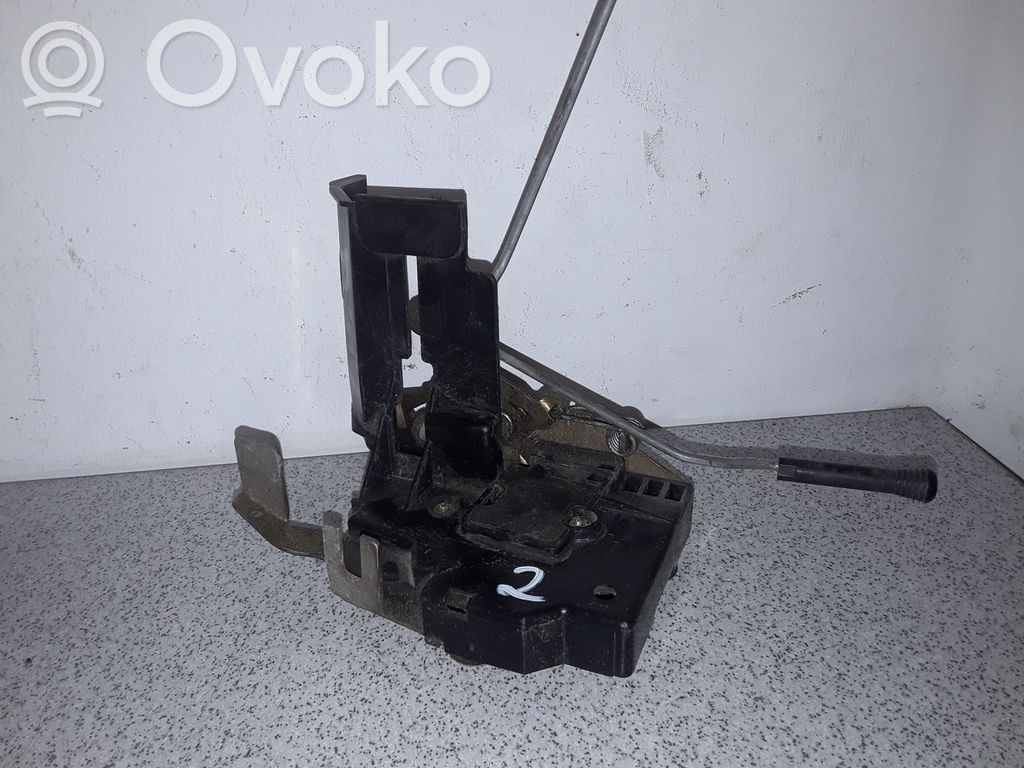 BMW 3 E30 Front door lock 