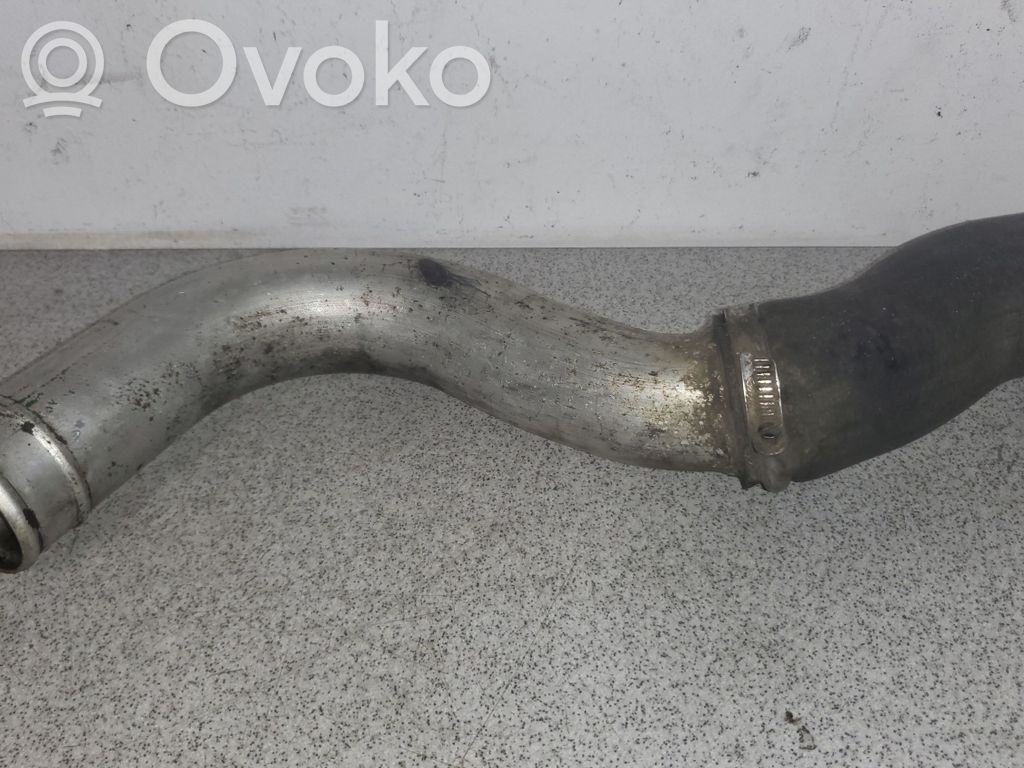 BMW 5 E39 Intercooler hose/pipe 