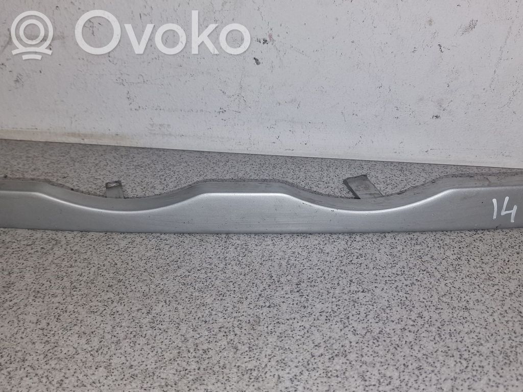 BMW 3 E46 Under headlight/headlamp trim 