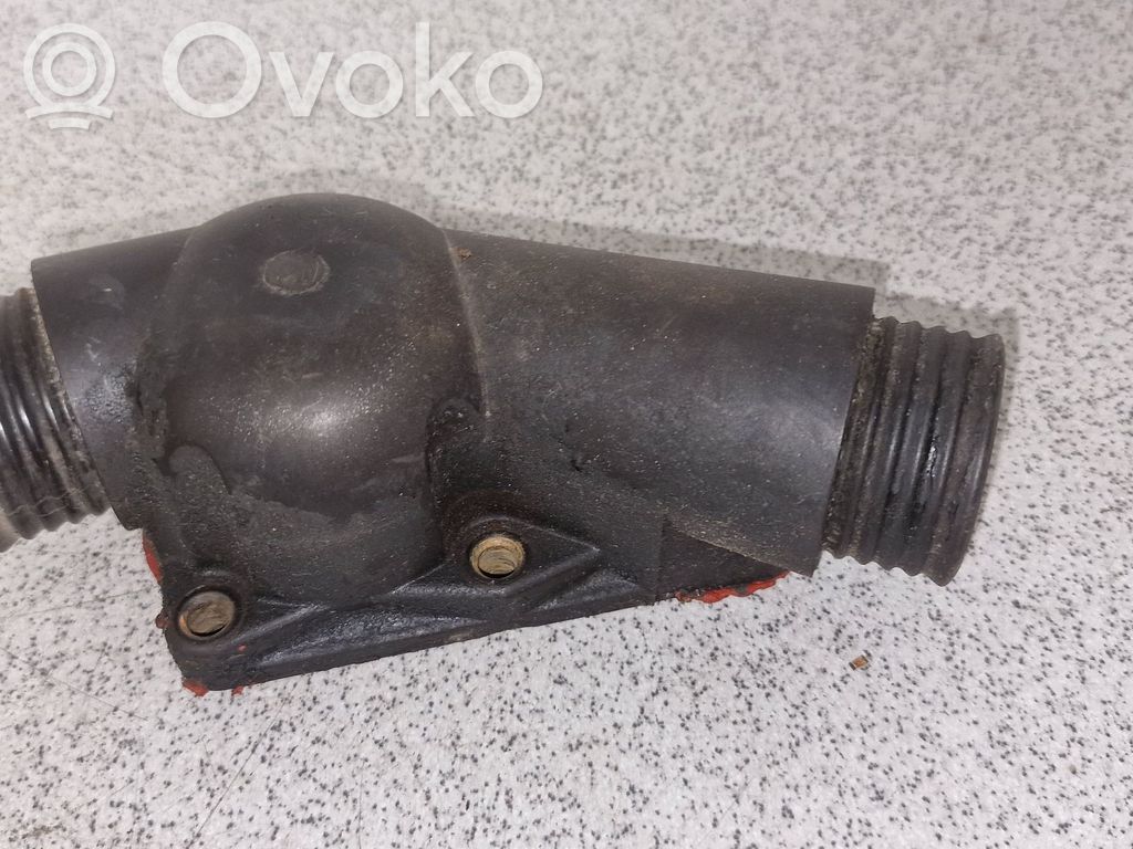 BMW 3 E36 Carcasa del termostato 