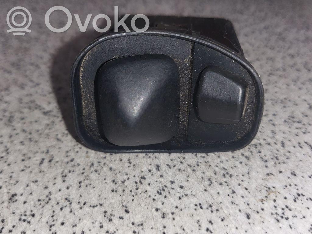 BMW 5 E34 Wing mirror switch 