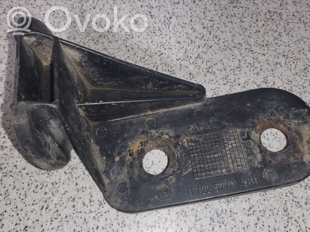 BMW 3 E36 Support de montage de pare-chocs avant 