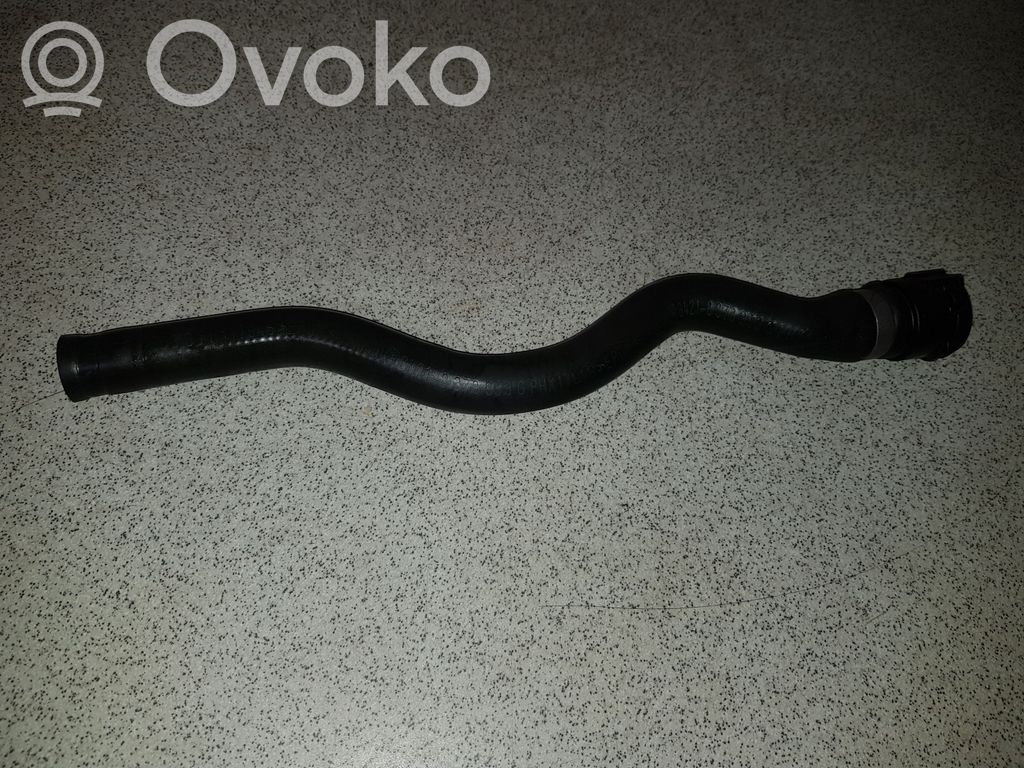 BMW 5 E39 Engine coolant pipe/hose 