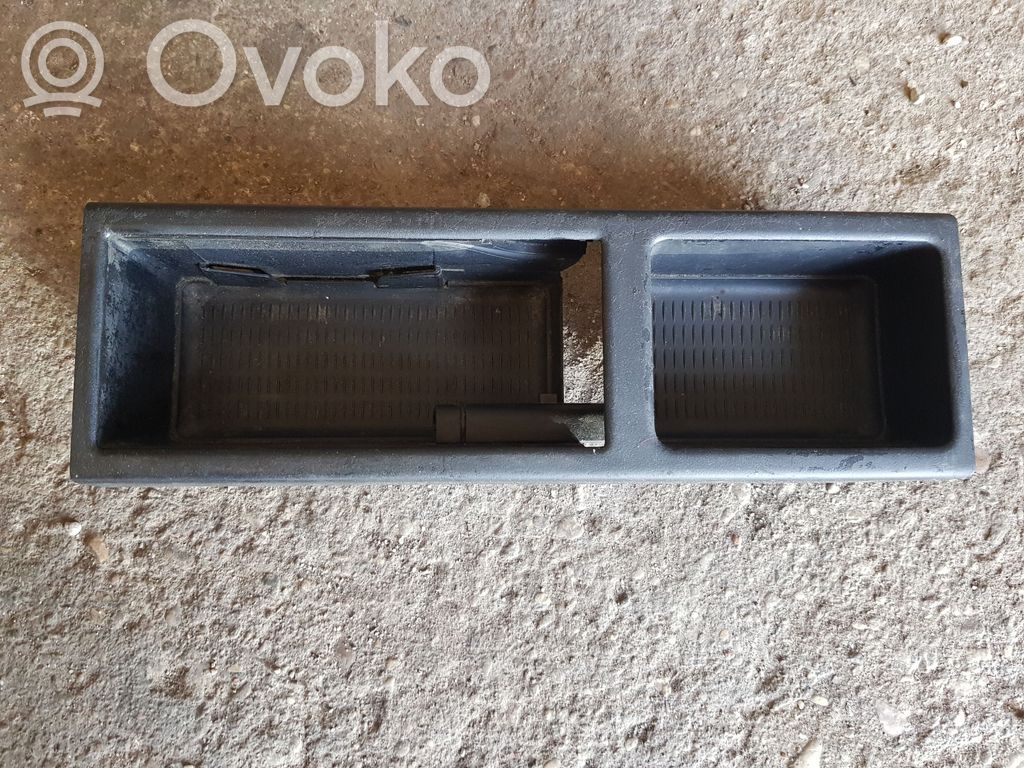 BMW 3 E46 Glove box 
