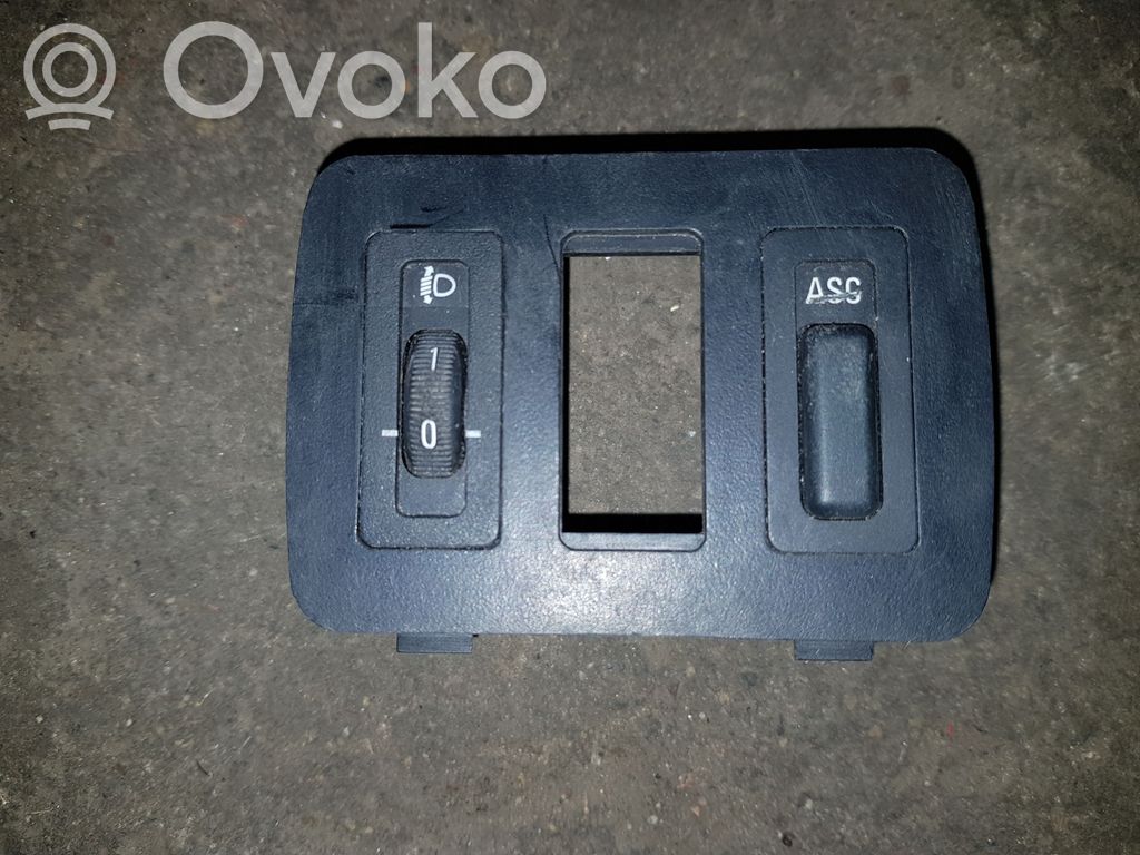 Headlight level height control switch   51458146033