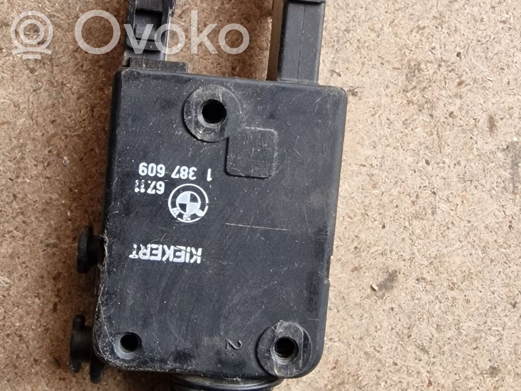 Motor de bloqueo de puertas   1387609