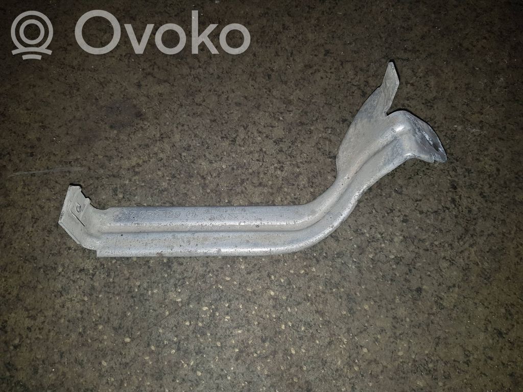 BMW 5 E60 E61 Sonstiges Einzelteil Unterboden 