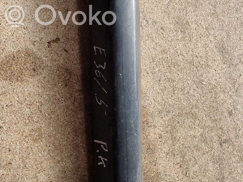 BMW 3 E36 Apdaila sparno (moldingas) 