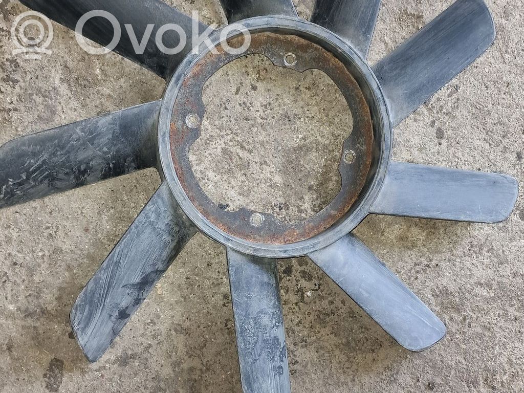 BMW 3 E36 Ventiliatoriaus sparnuotė 