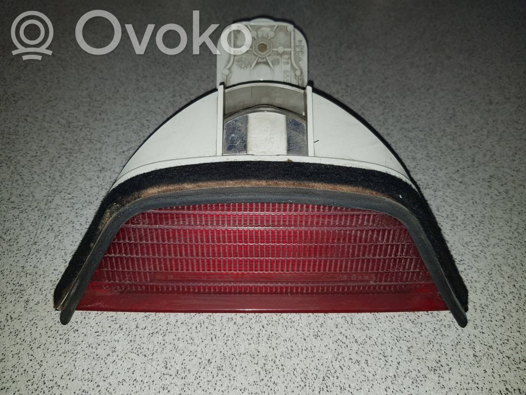 BMW 5 E39 Third/center stoplight 
